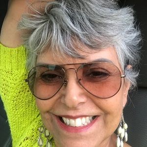 Meet your Posher, Mariana